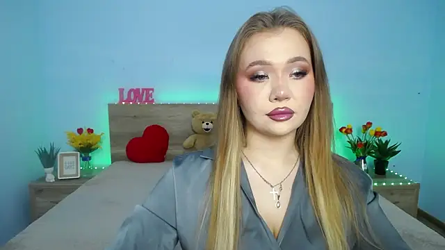 StacyYellig online show from March 2025 08:25:01 PM