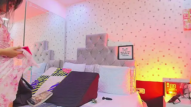 JulietaReyess online show from November 2025 11:55:02 AM