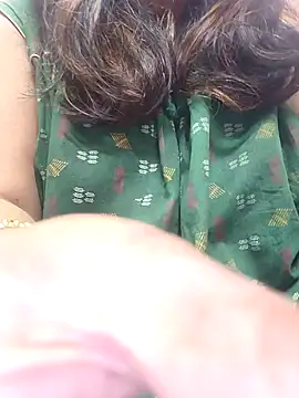CUTE SOPHIA- online show from December 2024 10:56:01 AM