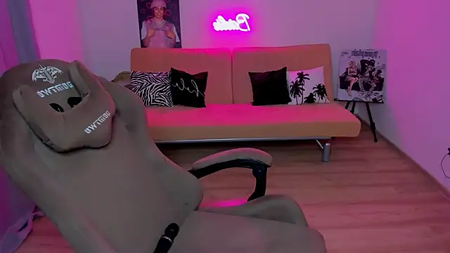 HelloRoxy online show from October 2025 08:03:02 PM