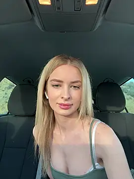 EvieEvans online show from January 2025 04:30:02 PM