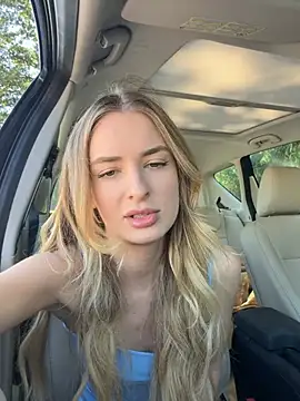 EvieEvans online show from July 2026 02:19:01 PM
