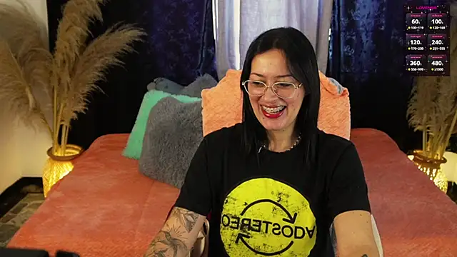 Snapshot of isaibanez chatting on March 2025 04:21:01 PM isaibanez online show from March 2025 04:21:01 PM