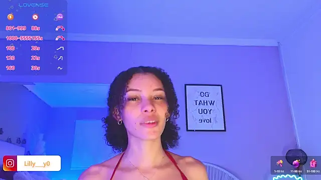 Snapshot of LillyDolls23 chatting on March 2025 04:55:01 PM LillyDolls23 online show from March 2025 04:55:01 PM