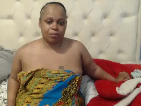 THESHORTQUEEN online show from November 2025 07:52:02 PM