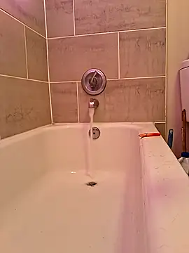 Snapshot of chillmfrs chatting on October 2025 03:51:02 AM chillmfrs online show from October 2025 03:51:02 AM