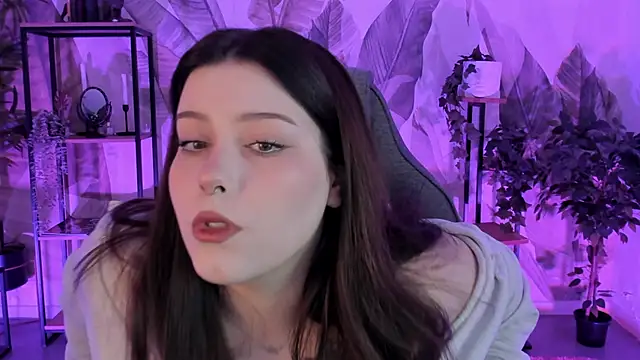 CoralineKeyns online show from September 2025 05:23:02 AM