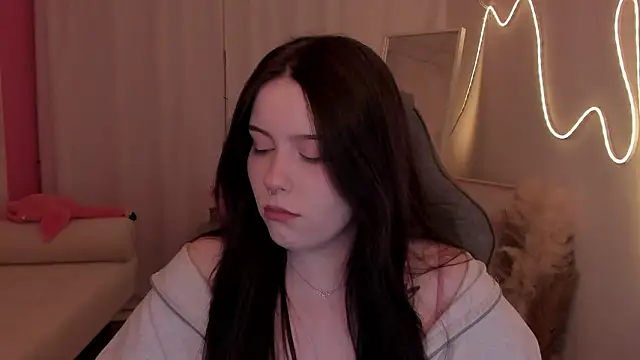 CoralineKeyns online show from February 2026 05:34:02 AM