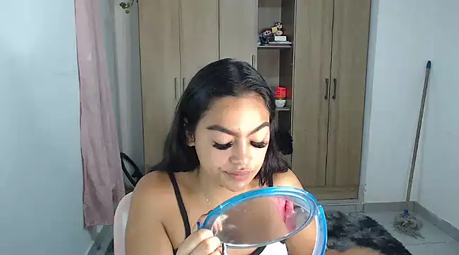 fairylatin222 online show from January 2025 07:14:02 AM
