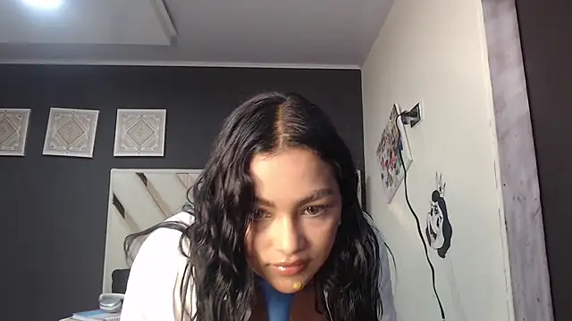 fairylatin222 online show from April 2026 08:56:01 PM