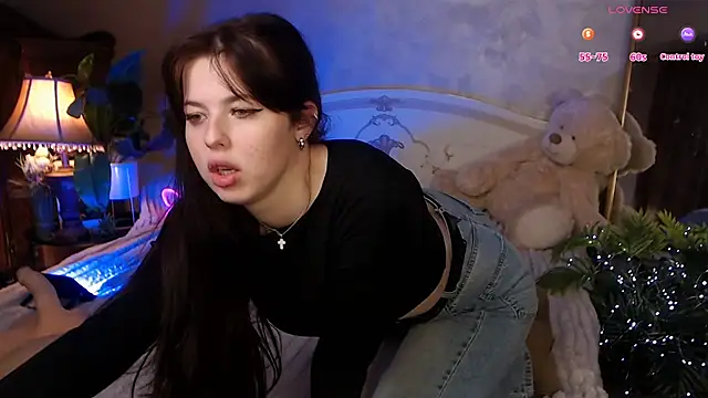 JulieHeets online show from January 2025 10:37:01 AM