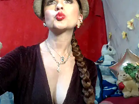 Snapshot of hottieperla chatting on December 2024 07:58:02 PM hottieperla online show from December 2024 07:58:02 PM