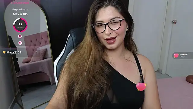 adara lennox online show from May 2026 08:04:02 PM