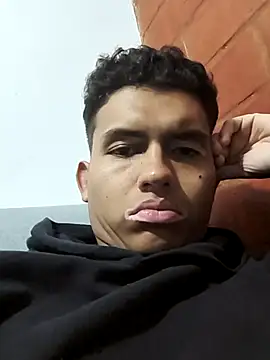 xrobXstax online show from March 2025 02:25:02 AM