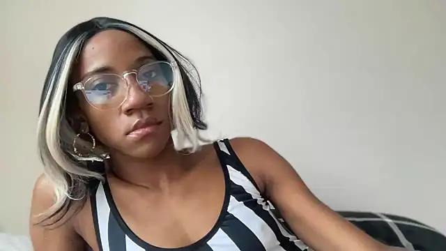 Snapshot of cutiesigh chatting on October 2025 08:51:01 PM cutiesigh online show from October 2025 08:51:01 PM