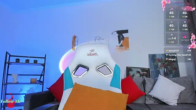 LeylaNoiry online show from March 2025 06:07:01 PM