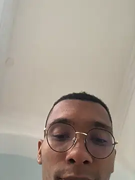 Aaronblack1  online show from February 2025 08:33:02 PM