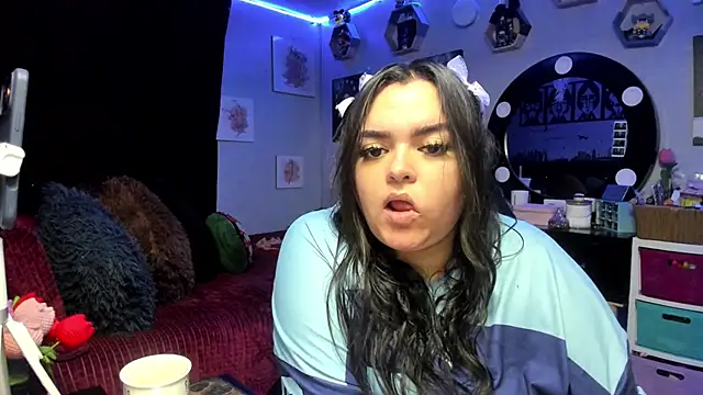 Luise Meyrink online show from March 2026 04:06:01 AM