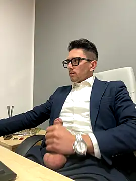 masterboss  online show from November 2025 12:49:02 PM