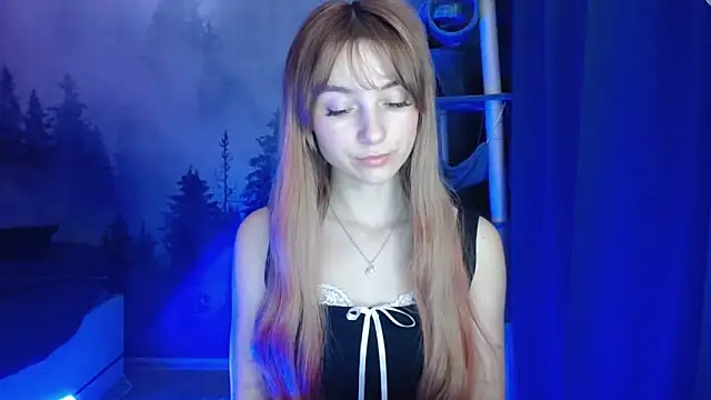 LuciaYoung online show from January 2025 04:30:02 PM