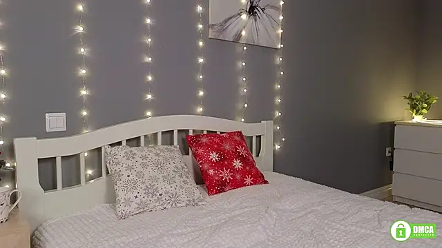 CutieBeauty online show from January 2025 03:02:01 PM