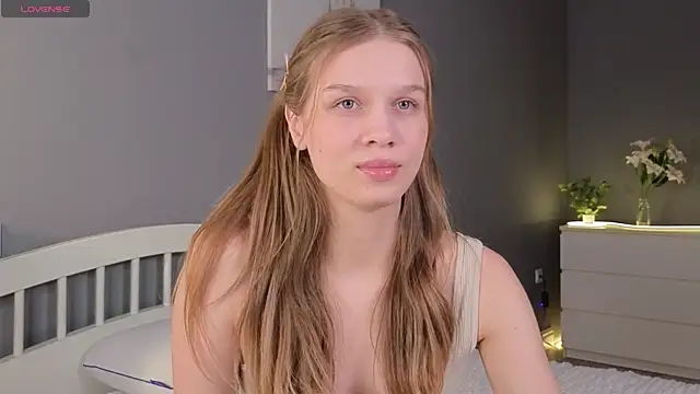 CutieBeauty online show from March 2025 02:32:02 PM