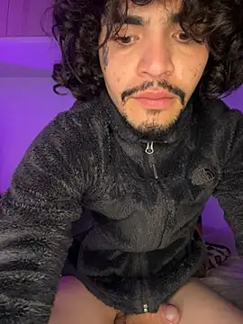 Snapshot of aangie__uwu chatting on February 2025 05:25:01 AM aangie uwu online show from February 2025 05:25:01 AM