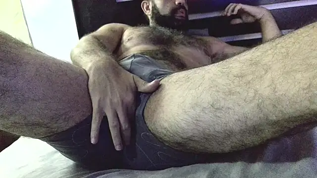 machoathome online show from March 2025 05:56:01 AM