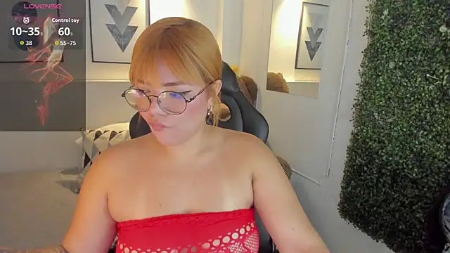 Abby Mae  online show from January 2026 08:10:02 PM