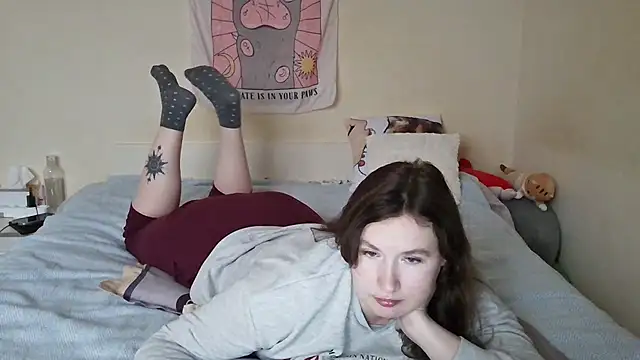 Snapshot of franceska_blue chatting on March 2025 02:57:01 PM franceska blue online show from March 2025 02:57:01 PM