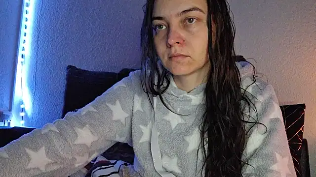 Cyndee Winter online show from December 2024 08:15:01 PM