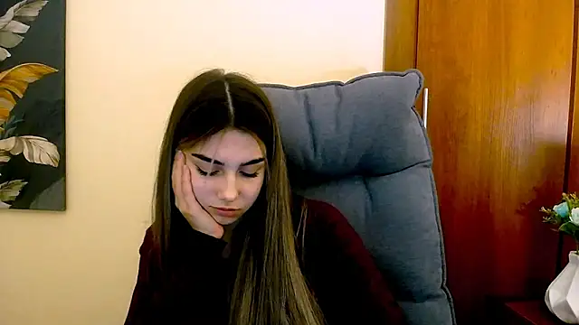 Lili magic online show from January 2025 04:06:01 PM