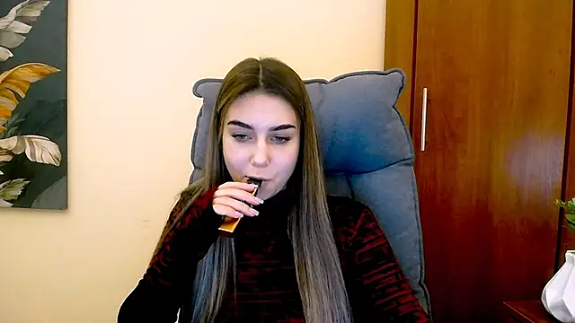 Lili magic online show from February 2025 03:39:01 PM