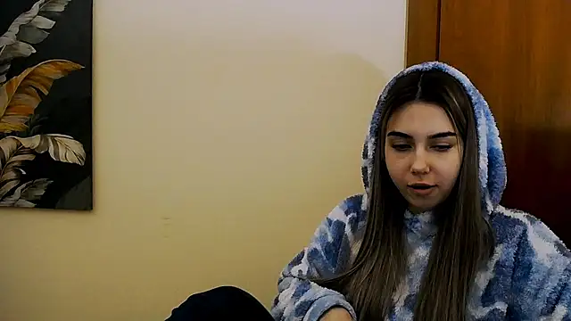 Lili magic online show from February 2025 03:16:01 PM