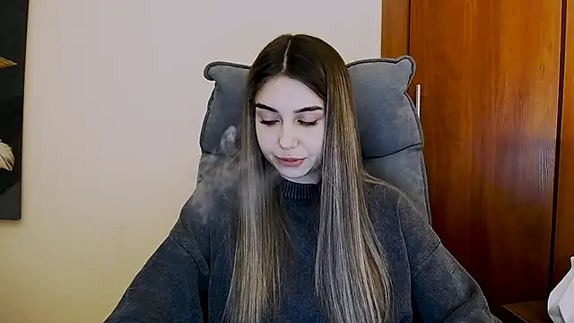 Lili magic online show from March 2025 12:45:02 PM