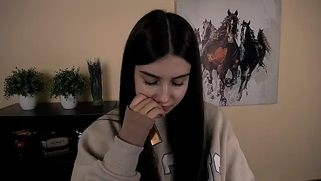 Lili magic online show from November 2025 08:47:01 AM