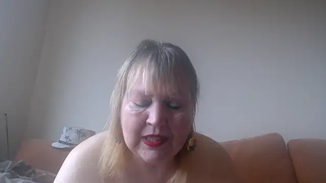 Blasflittchen online show from February 2025 11:44:02 AM