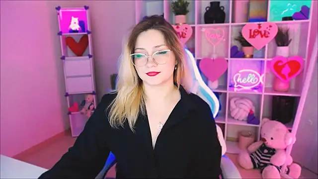 Bryarre online show from February 2025 11:04:02 PM