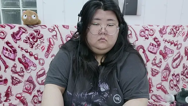 Nadine asian online show from February 2026 04:09:01 AM