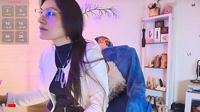 Snapshot of Rapunzeell_ chatting on September 2025 01:58:01 PM Rapunzeell online show from September 2025 01:58:01 PM