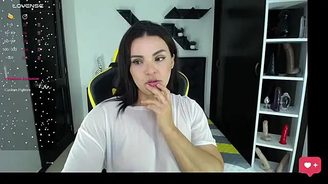 Snapshot of kendalladam chatting on September 2025 07:19:02 PM kendalladam online show from September 2025 07:19:02 PM