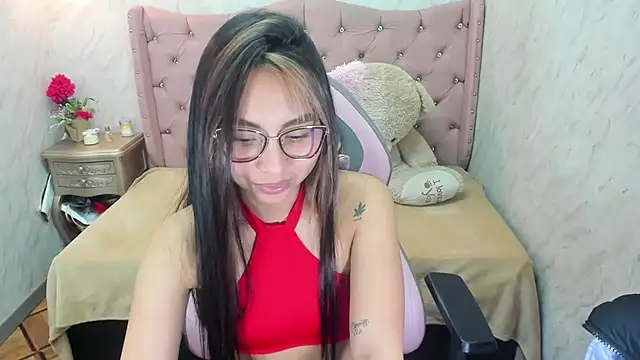 XSmaggiiee online show from January 2025 06:03:01 AM