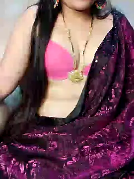 Traditional Housewife  online show from December 2024 02:53:01 PM