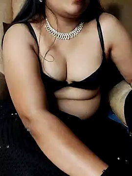 Traditional Housewife  online show from January 2025 03:29:02 PM