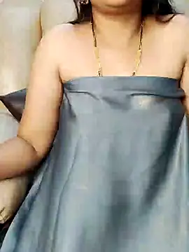 Traditional Housewife  online show from February 2025 04:36:02 AM