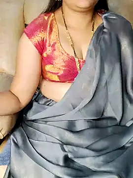 Traditional Housewife  online show from February 2025 02:59:01 PM