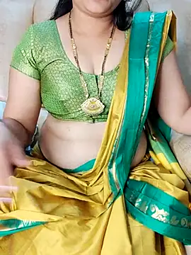 Traditional Housewife  online show from February 2025 02:01:01 PM