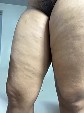 Snapshot of _touchme chatting on November 2025 11:59:02 PM touchme online show from November 2025 11:59:02 PM