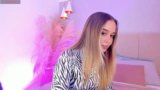 sofia pamela online show from January 2025 07:21:02 PM