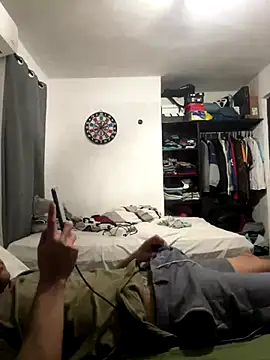 Magicerosxx69 online show from December 2025 02:40:01 AM